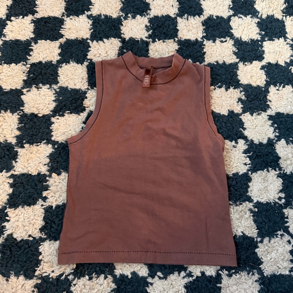 SKIMS Brown Fitted Tank Top with Mandarin Collar